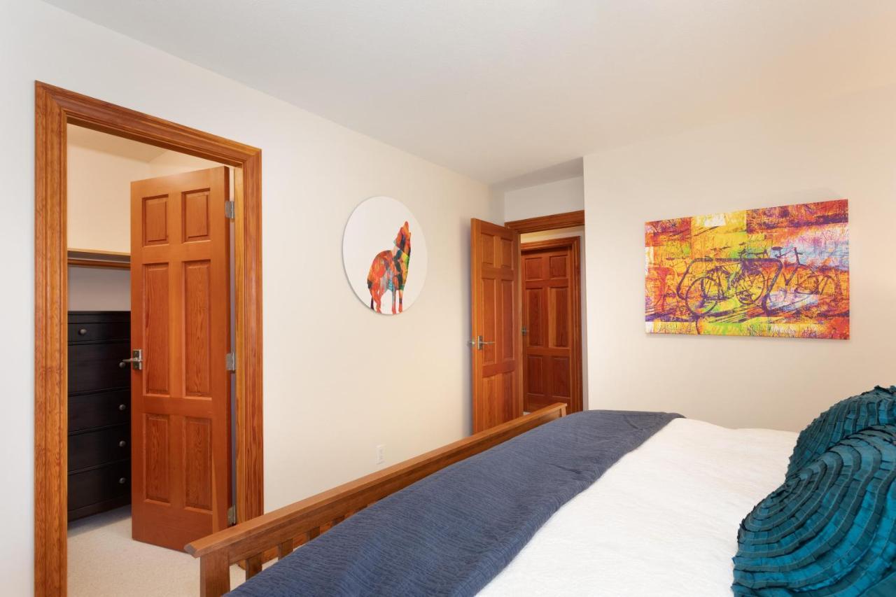 Luxury 5 Bedroom Blueberry